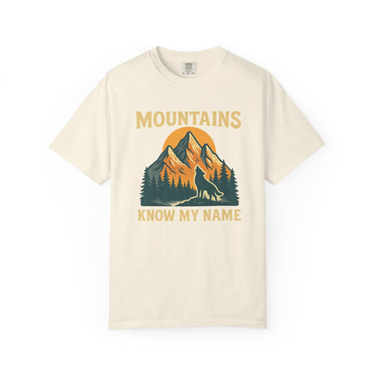 Mountains Know My Name - Howling Wolf | Graphic Wolf Shirt