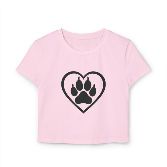 Organic cotton baby tee with “Heart of the Pack” graphic and wolf-inspired design, printed on a slim-fit, eco-friendly shirt.