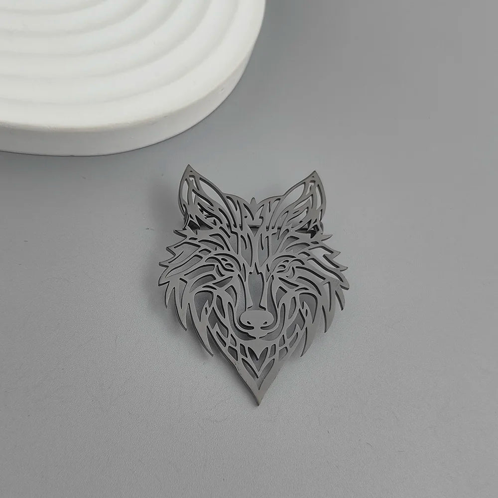 Gold Howl Brooch – 18K Plated Hollow Wolf Head Pin