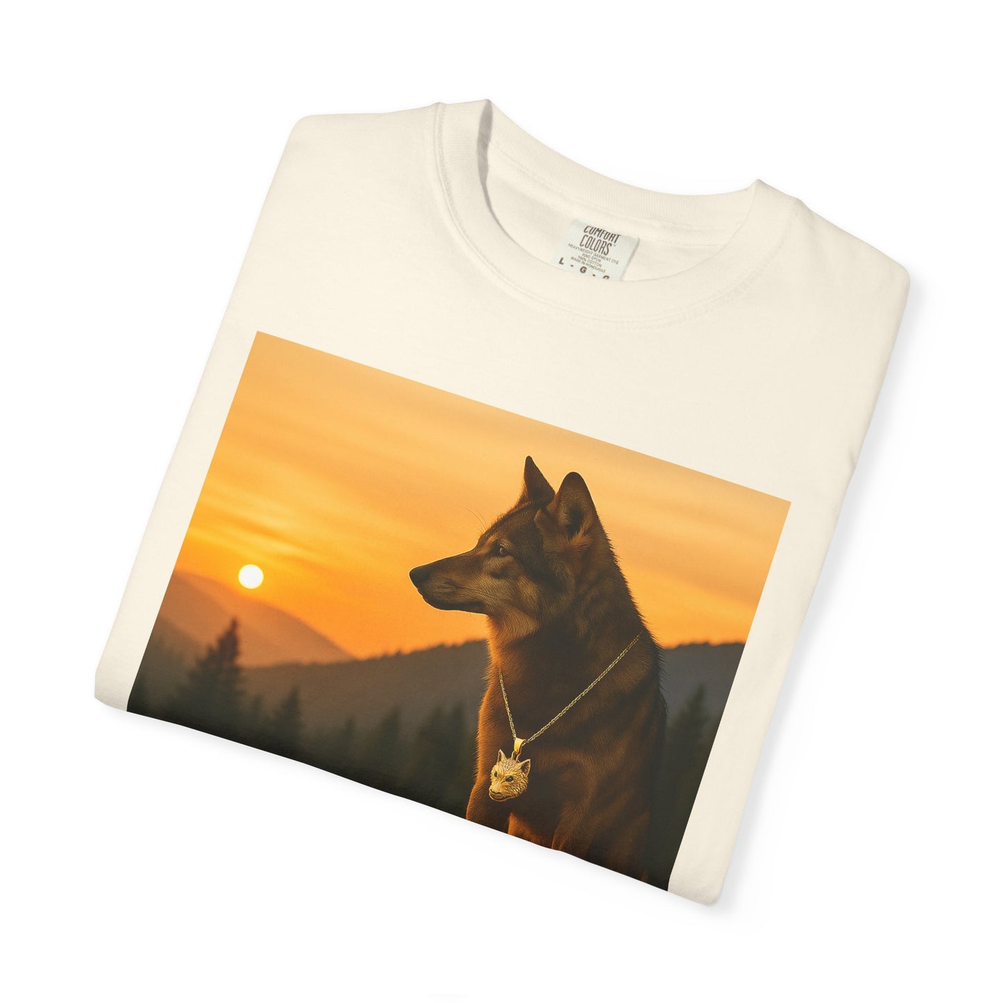 Goldchain Alpha Wolf | Graphic Wolf Shirt
