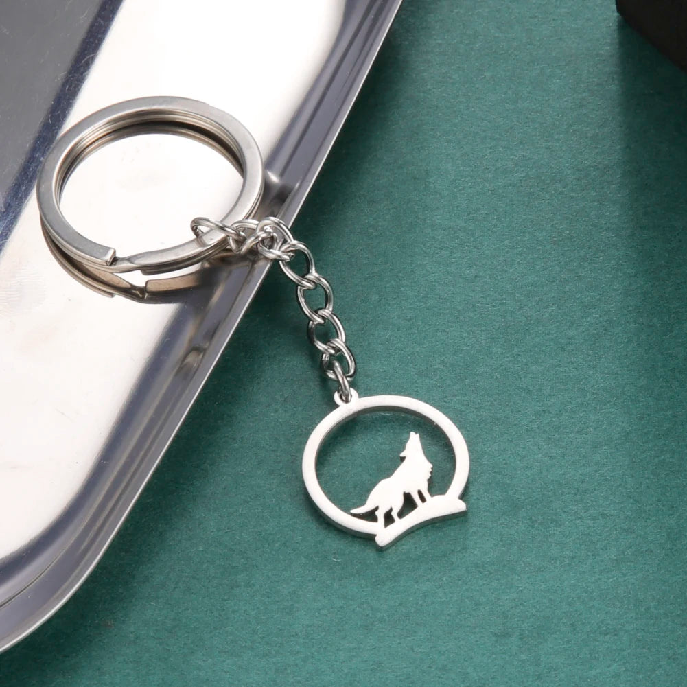 Silver Wolf Emblem Keychain | Stainless Steel Round Pendant