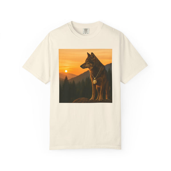 Goldchain Alpha Wolf | Graphic Wolf Shirt