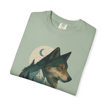 Midnight Range Wolf | Graphic Wolf Shirt