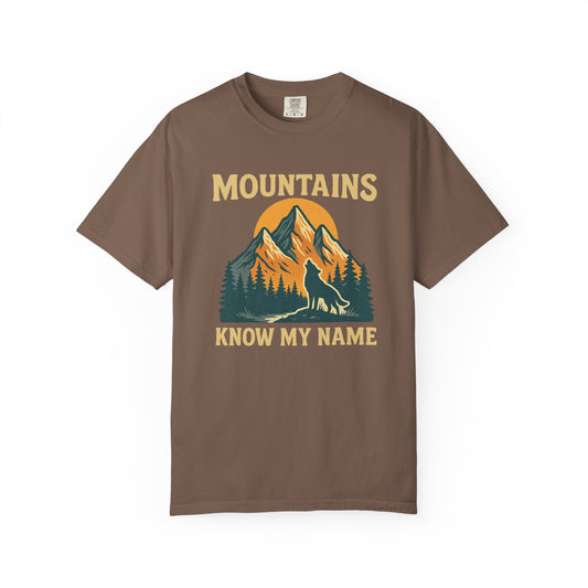 Mountains Know My Name - Howling Wolf | Graphic Wolf Shirt