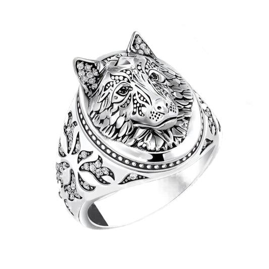 Lone Guardian Wolf Ring – 925 Sterling Silver