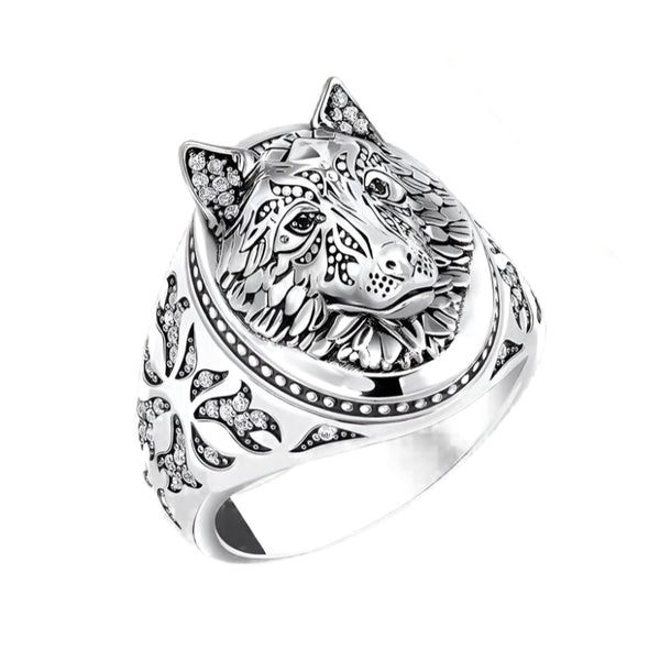 Lone Guardian Wolf Ring – 925 Sterling Silver