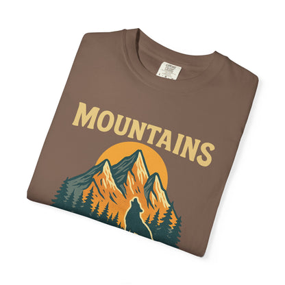 Mountains Know My Name - Howling Wolf | Graphic Wolf Shirt